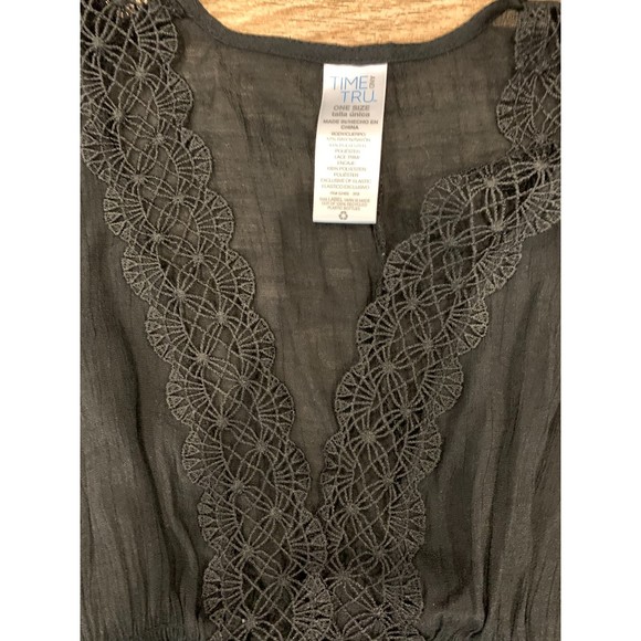 Time and Tru Black Lace Tunic - Picture 6 of 8